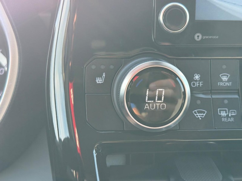Toyota Highlander Vehicle Image 22