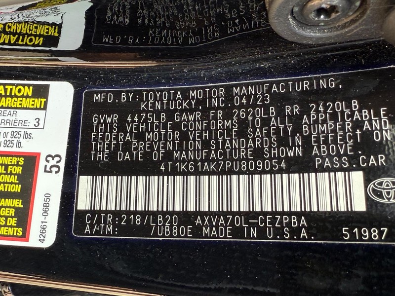 Toyota Camry Vehicle Image 22