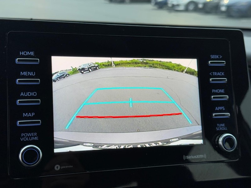 Toyota Camry Vehicle Image 21