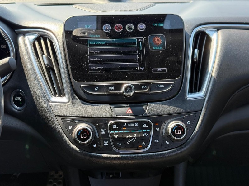 Chevrolet Malibu Vehicle Image 14