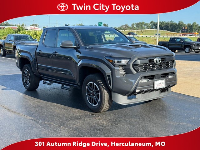 2024 Toyota Tacoma TRD Sport's photo