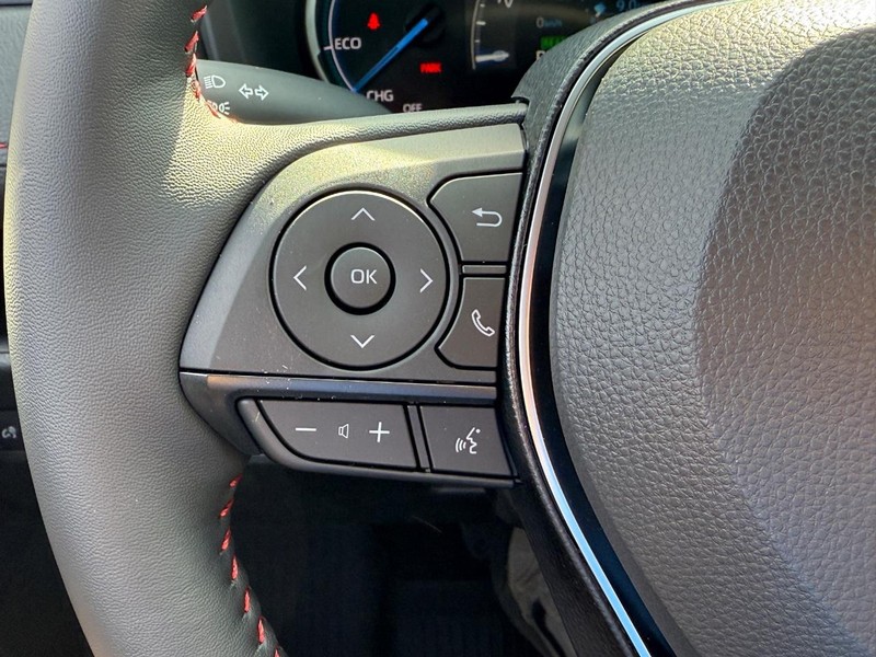 Toyota RAV4 Plug-In Hybrid Vehicle Image 12