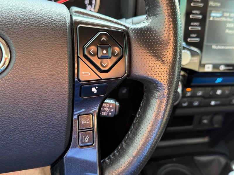 Toyota 4Runner Vehicle Image 18