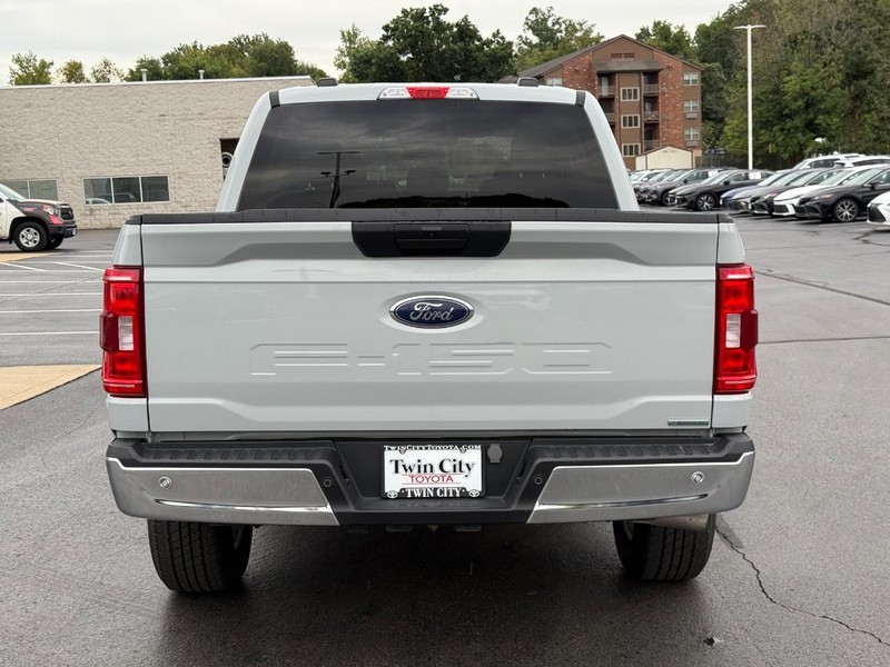 Ford F-150 Vehicle Image 5