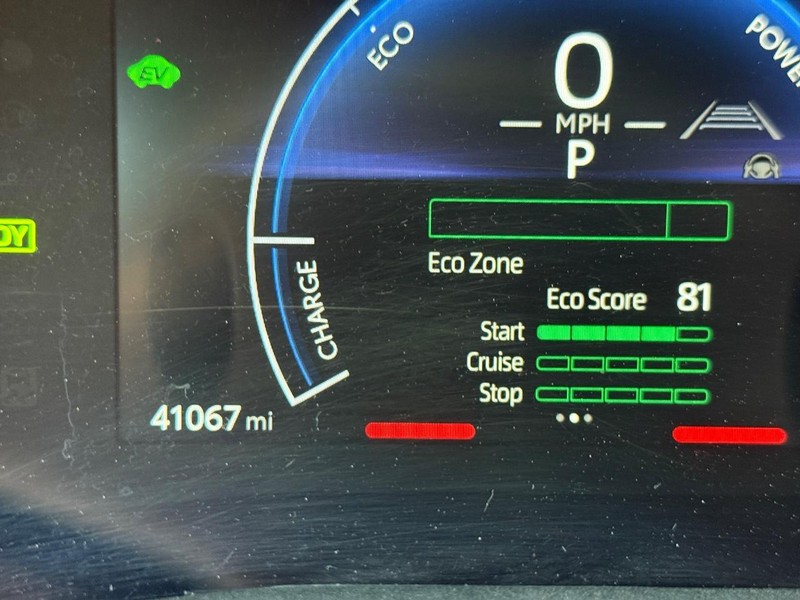 Toyota Camry Vehicle Image 20