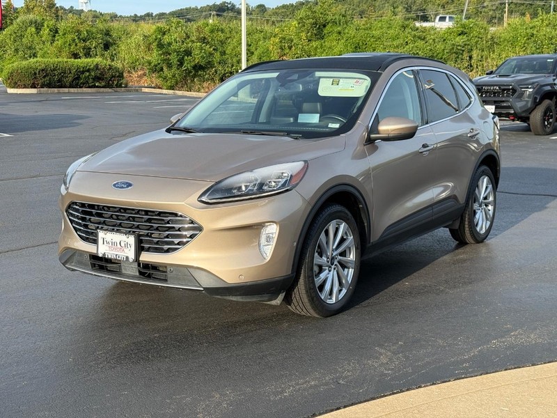 Ford Escape Vehicle Image 5