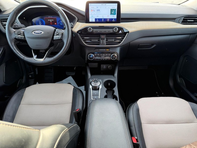 Ford Escape Vehicle Image 8