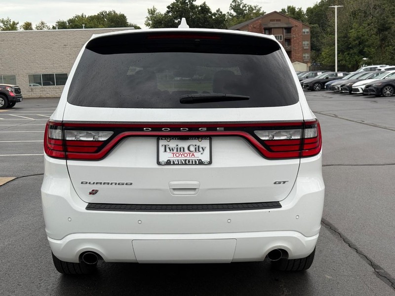 Dodge Durango Vehicle Image 5