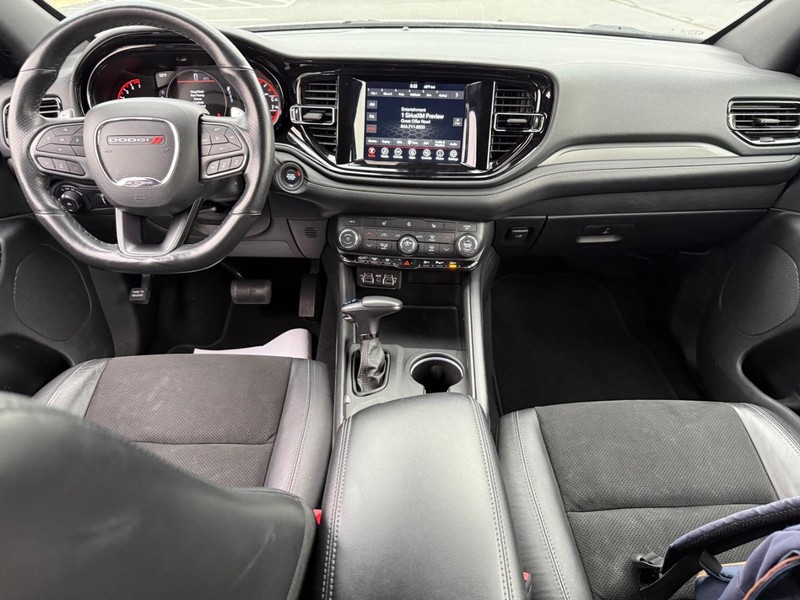 Dodge Durango Vehicle Image 11