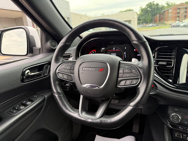 Dodge Durango Vehicle Image 12