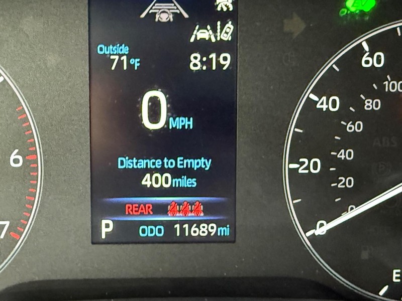 Toyota Corolla Hybrid Vehicle Image 20