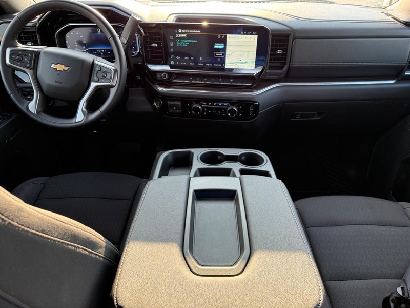 Chevrolet Silverado 1500 Vehicle Image 12