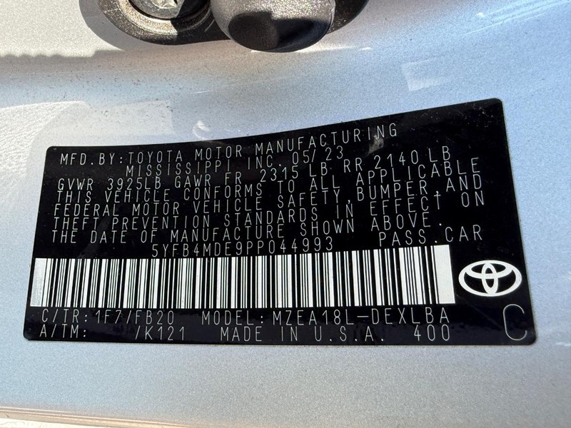 Toyota Corolla Vehicle Image 21