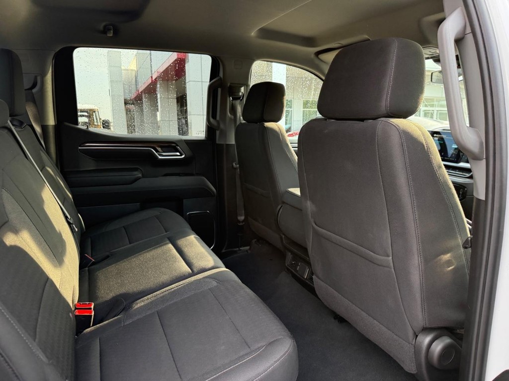 Chevrolet Silverado 1500 Vehicle Image 11