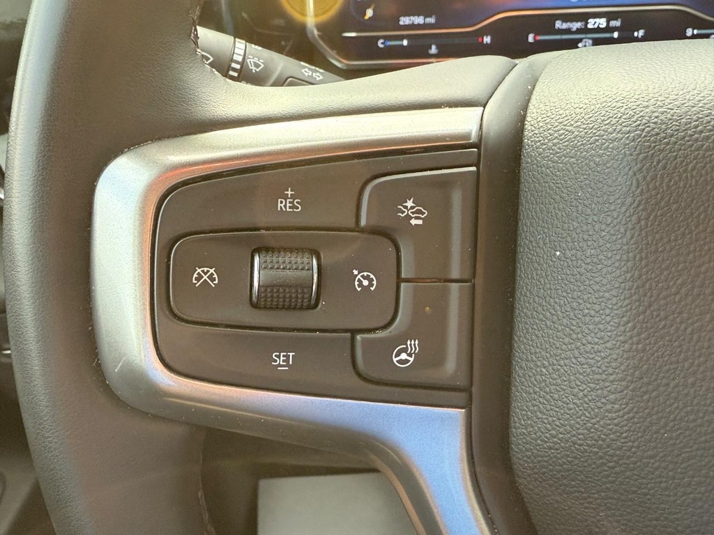 Chevrolet Silverado 1500 Vehicle Image 18