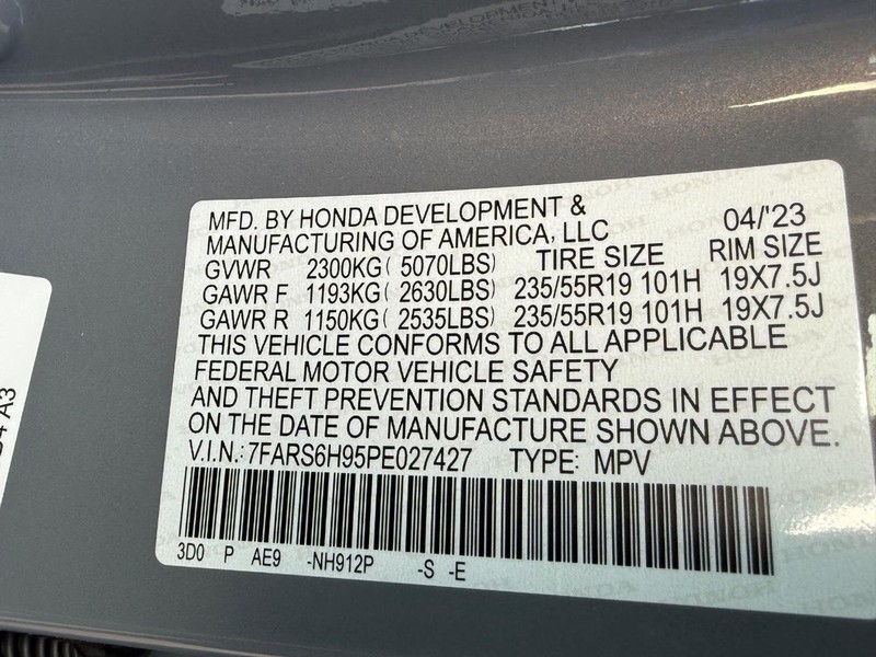 Honda CR-V Hybrid Vehicle Image 24