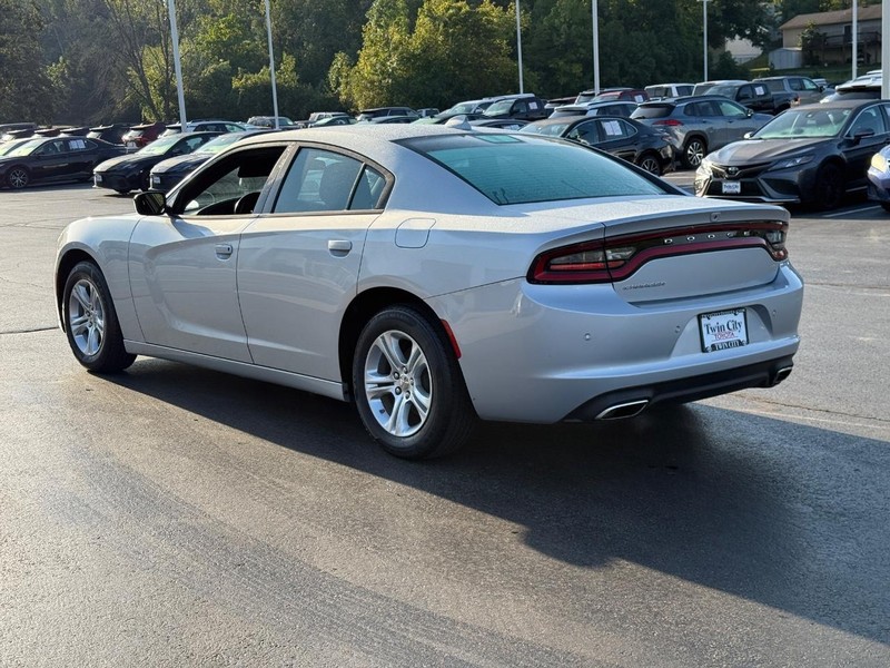 Dodge Charger Vehicle Image 6