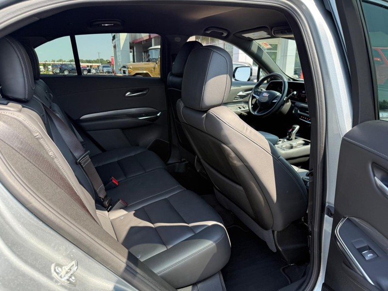 Cadillac XT4 Vehicle Image 5