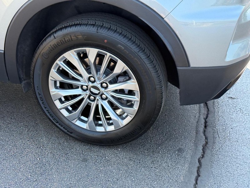 Cadillac XT4 Vehicle Image 13