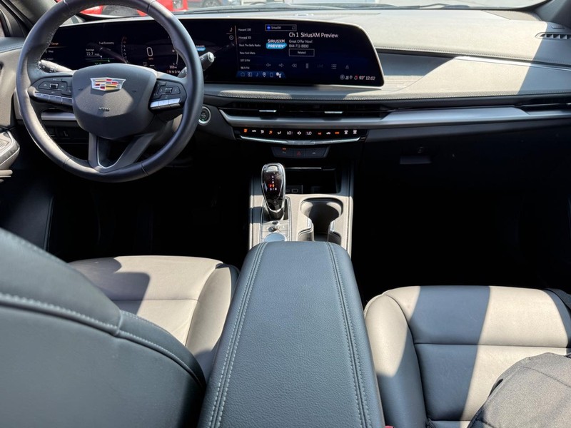 Cadillac XT4 Vehicle Image 17