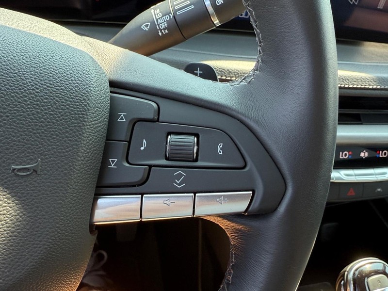 Cadillac XT4 Vehicle Image 24