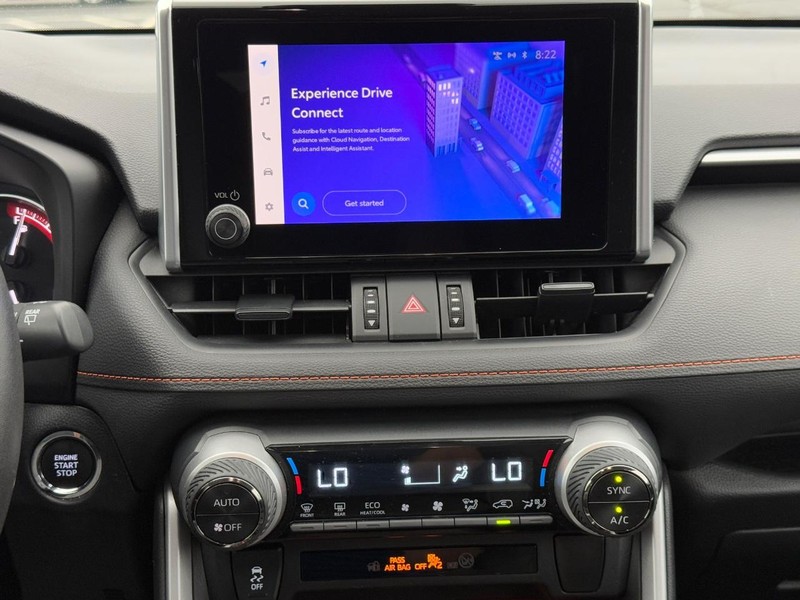 Toyota RAV4 Vehicle Image 14