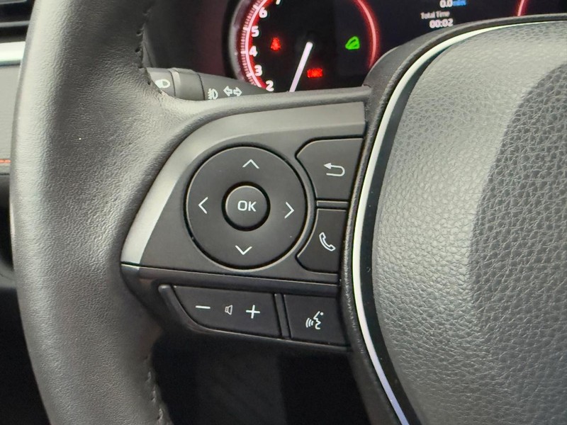 Toyota RAV4 Vehicle Image 17
