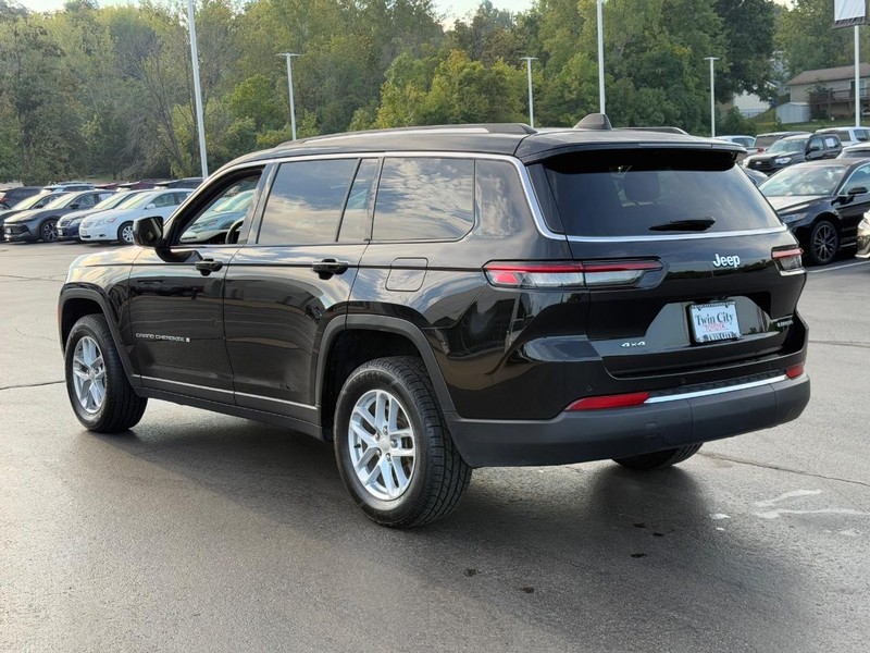 Jeep Grand Cherokee L Vehicle Image 6