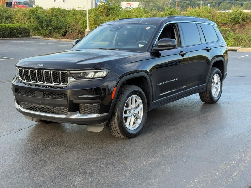 Jeep Grand Cherokee L Vehicle Image 8
