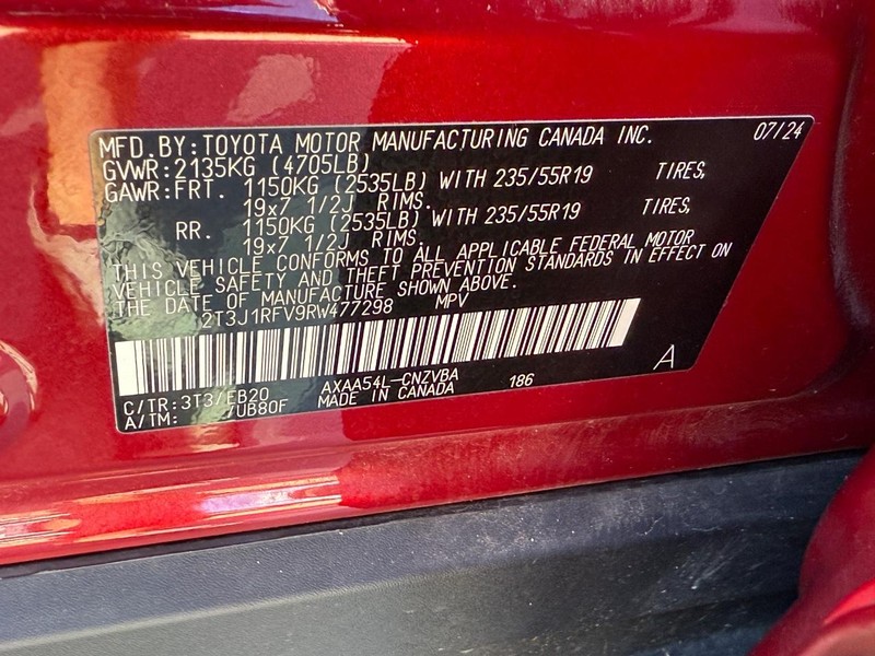 Toyota RAV4 Vehicle Image 22