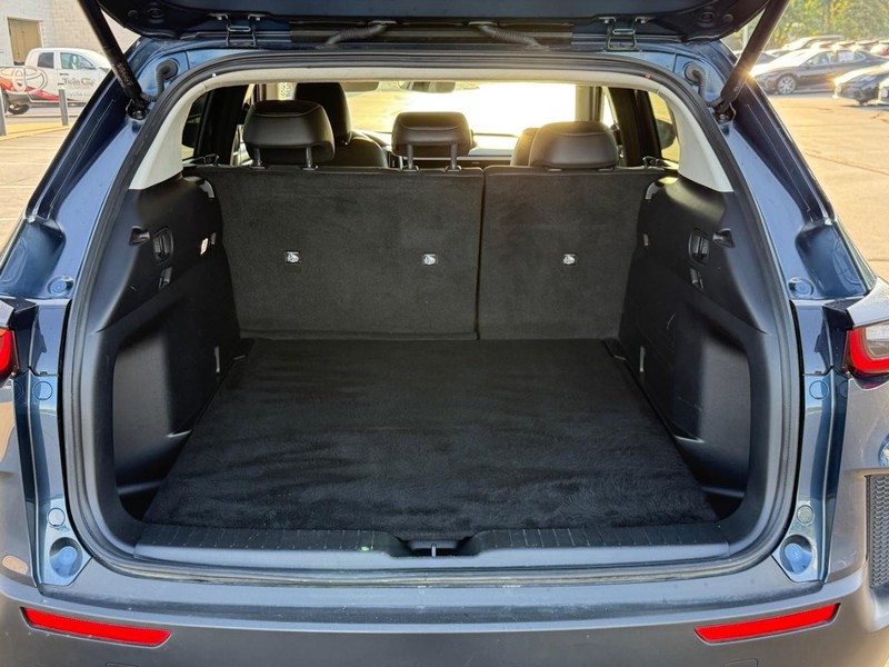 Mazda CX-50 Vehicle Image 4