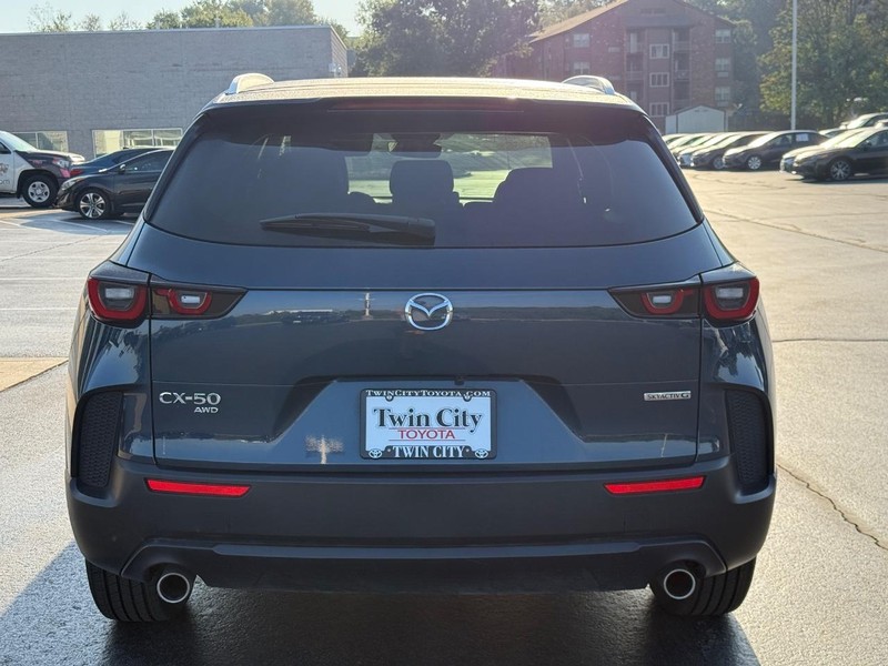 Mazda CX-50 Vehicle Image 5