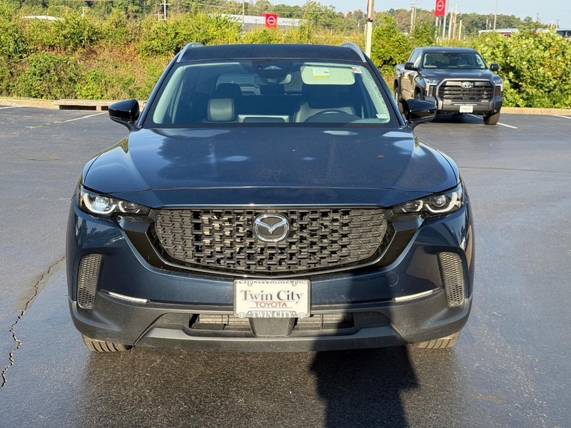 Mazda CX-50 Vehicle Image 9