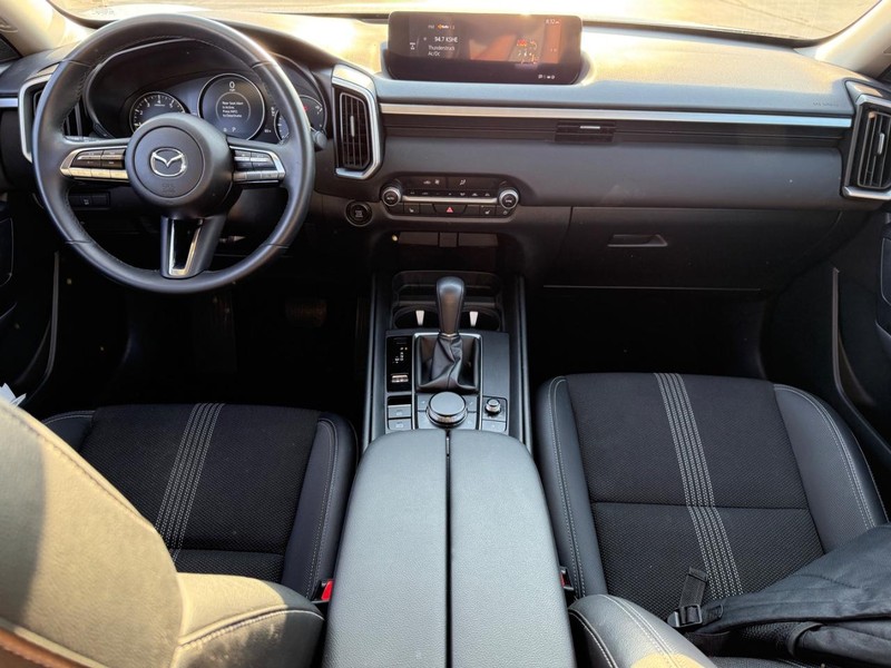 Mazda CX-50 Vehicle Image 11