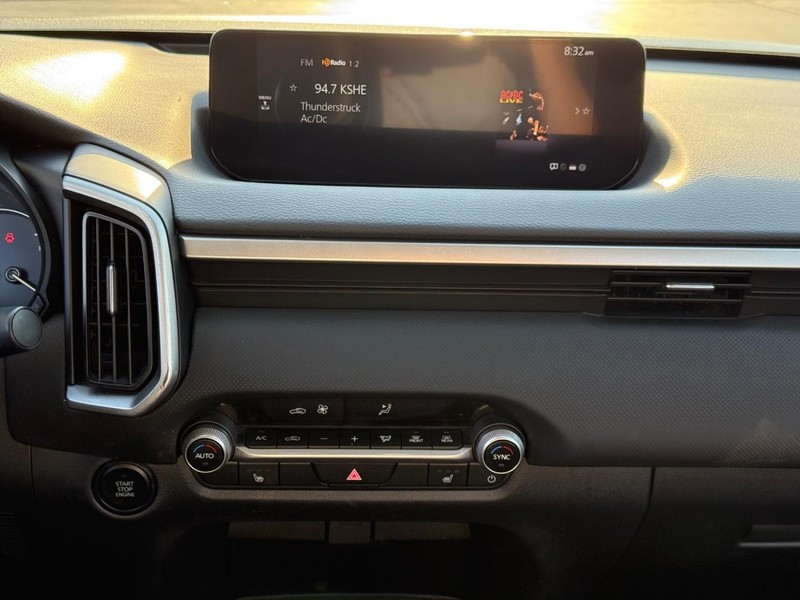 Mazda CX-50 Vehicle Image 13