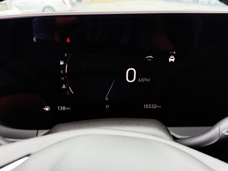 Buick Envista Vehicle Image 19