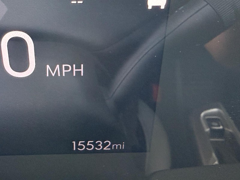 Buick Envista Vehicle Image 20