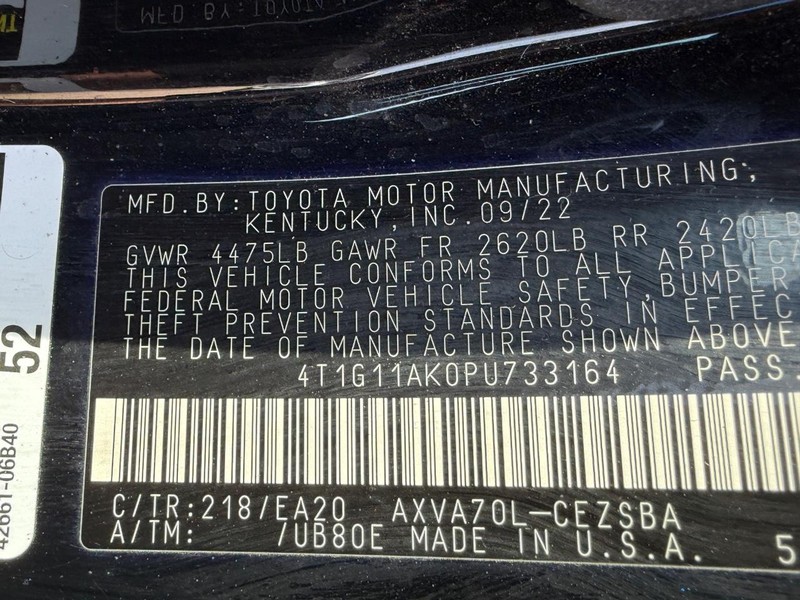 Toyota Camry Vehicle Image 22