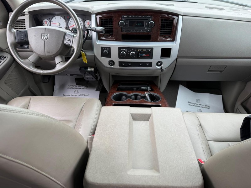 Dodge Ram 2500 Vehicle Image 12