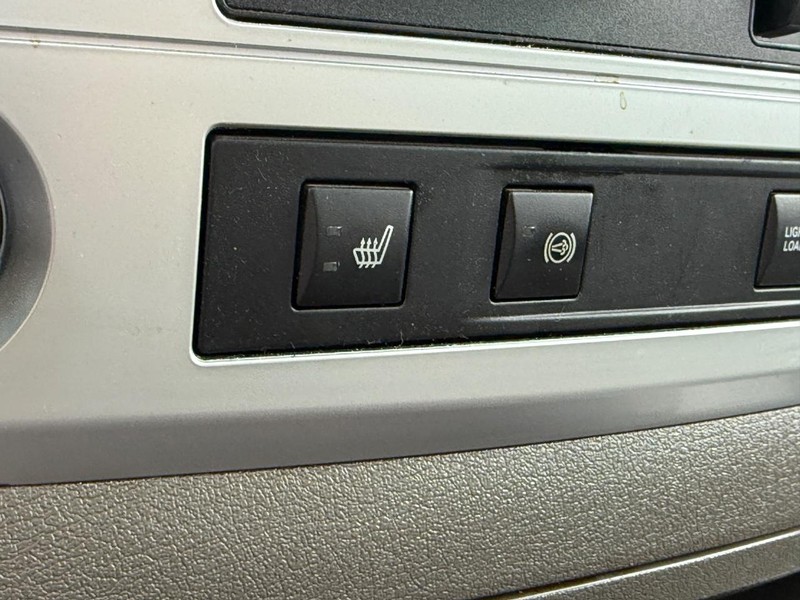 Dodge Ram 2500 Vehicle Image 22