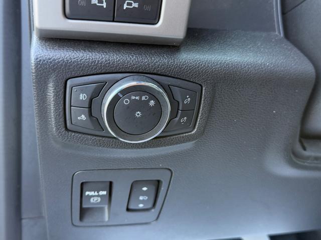 Ford F-150 Vehicle Image 18