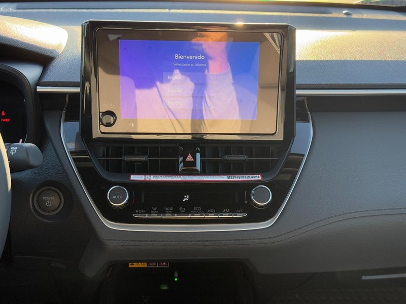 Toyota Corolla Cross Vehicle Image 9