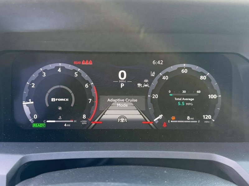 Toyota Tacoma 4WD Vehicle Image 16