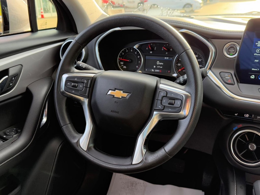 Chevrolet Blazer Vehicle Image 12