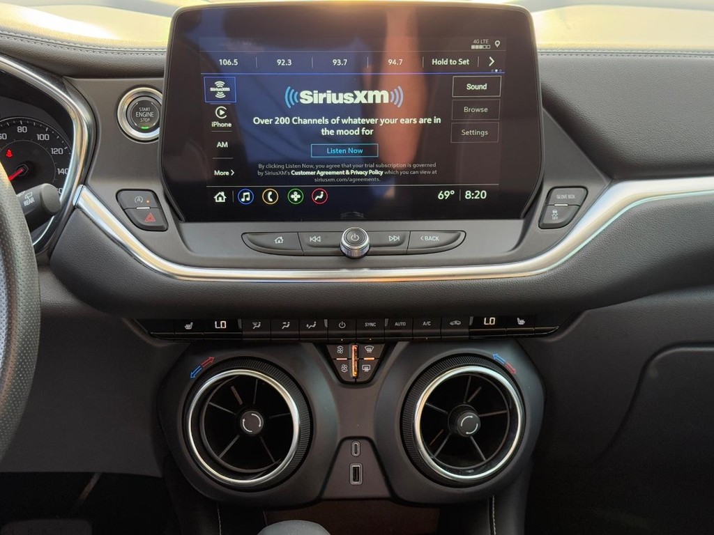 Chevrolet Blazer Vehicle Image 13