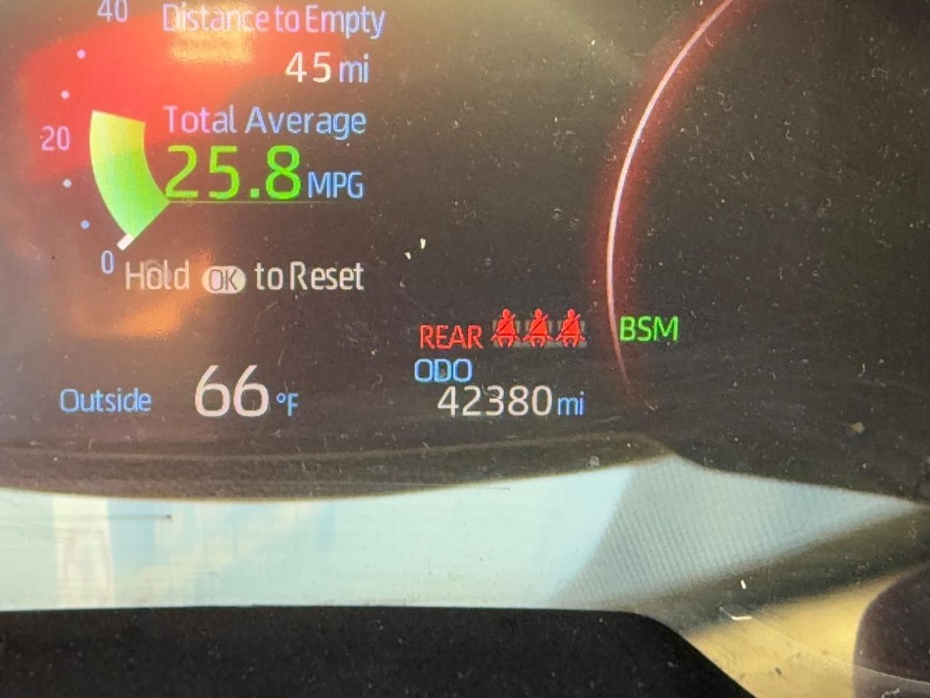 Toyota RAV4 Vehicle Image 20