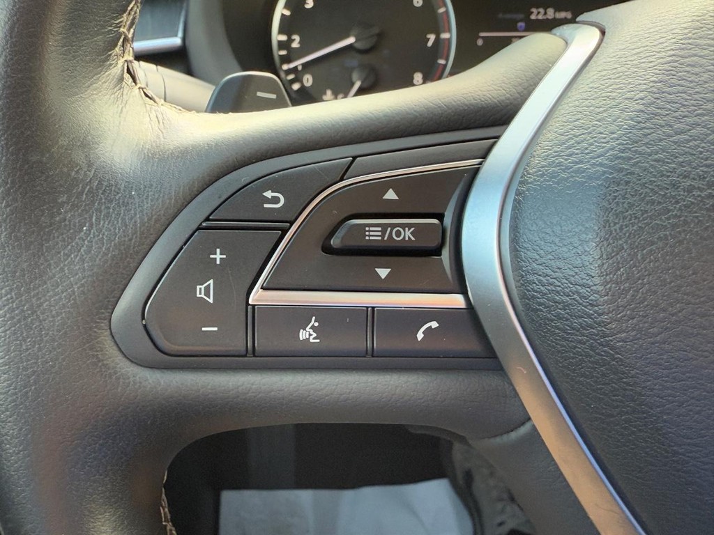 INFINITI QX55 Vehicle Image 17