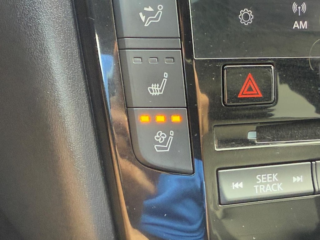 INFINITI QX55 Vehicle Image 22