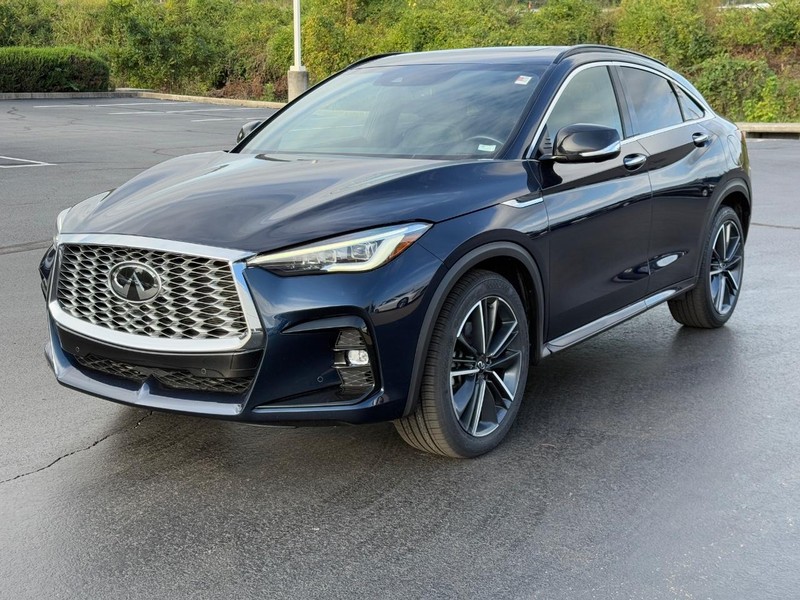 INFINITI QX55 Vehicle Image 8