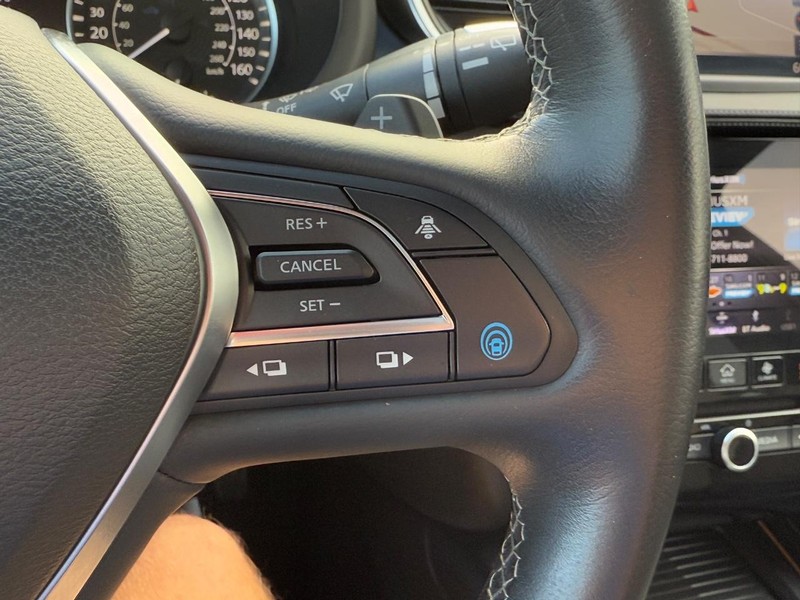 INFINITI QX55 Vehicle Image 18